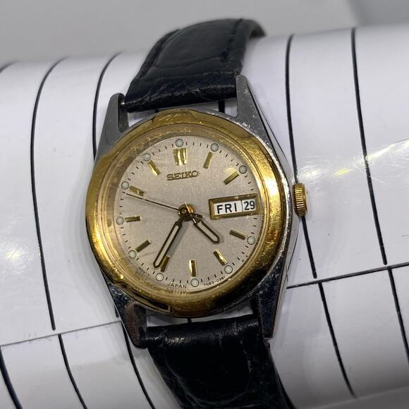 Seiko Accessories - Ladies Seiko Gold Silver Tone Day Date Leather Watch Working New Battery
